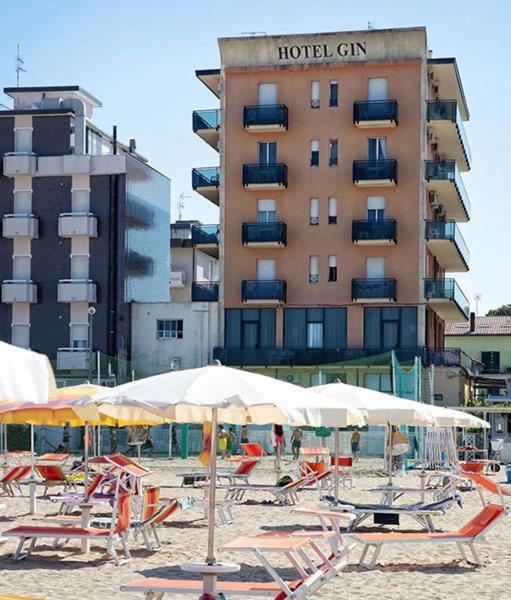 Hotel Gin Rimini Exterior photo